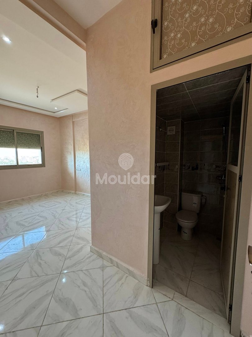 En Venta: Encantador Apartamento de 3 Habitaciones en Fez, 100m² - Photo 10