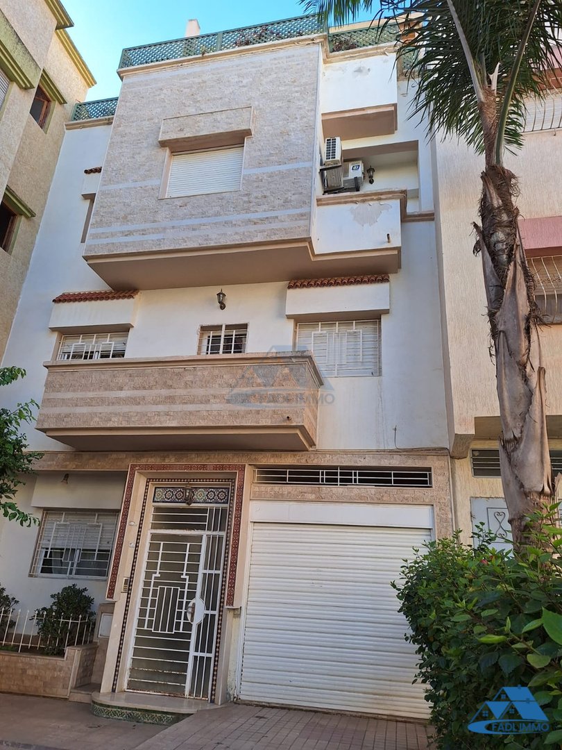 VENTA CHIC CASA R+2 EN HSAINE SALA AL JADIDA - Photo 1