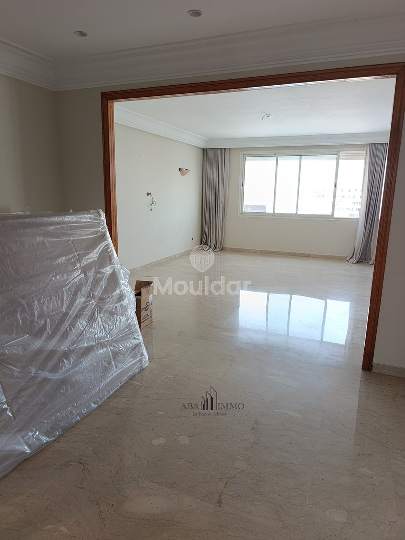 Spacious apartment for sale in Casablanca Maarif - 169 m² - Photo 4