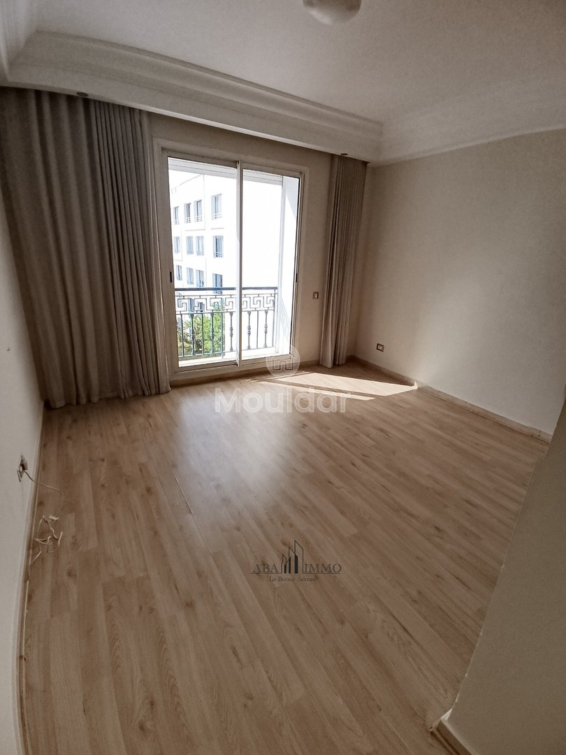 Spacious apartment for sale in Casablanca Maarif - 169 m² - Photo 3