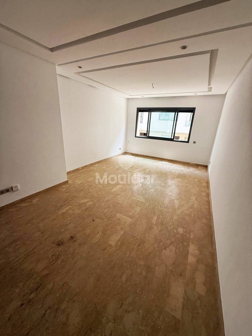 Appartement 2 Chambres à Louer à Aïn Diab, Casablanca - Photo 2