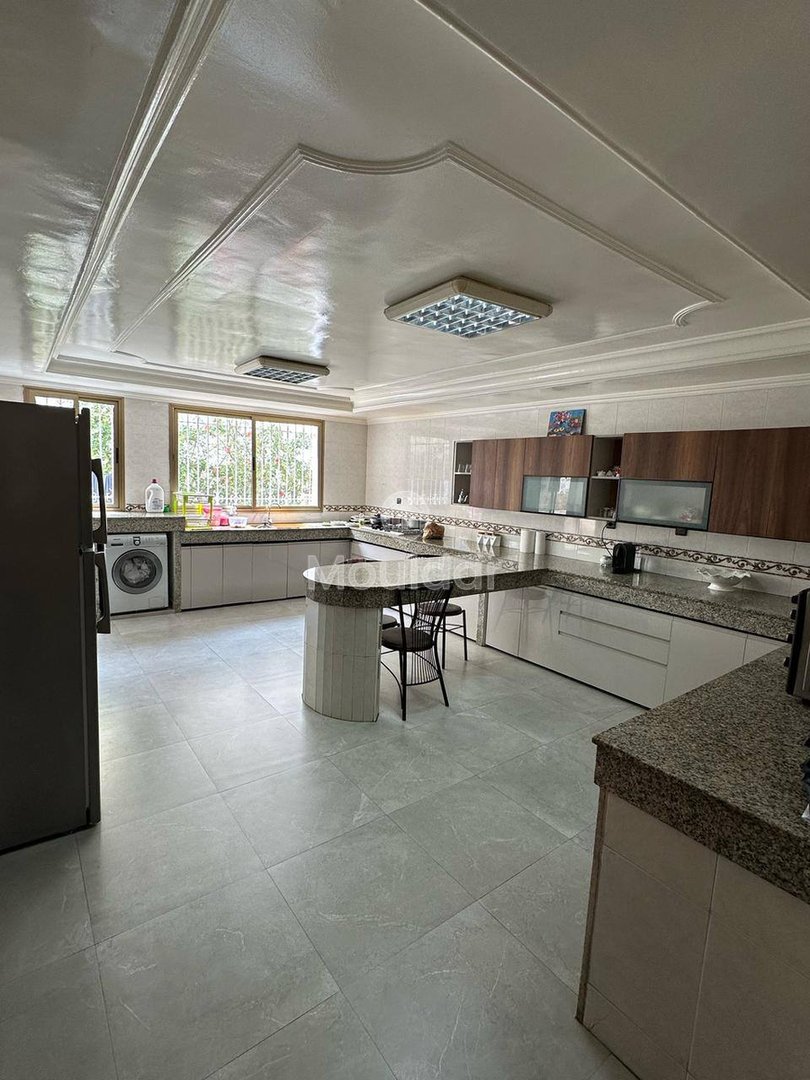 بيع فيلا فسيحة في الدار البيضاء - سيدي مروان، 4 غرف نوم - Photo 7