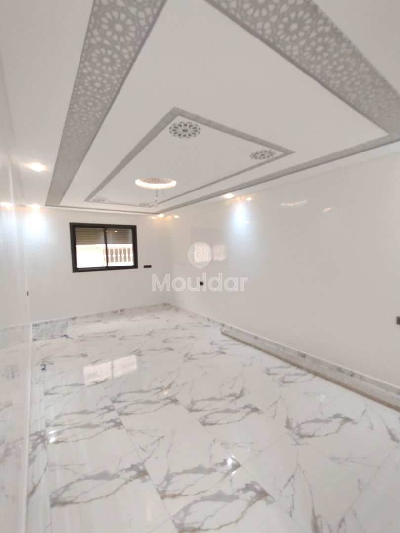Elegant House in Khouribga: 8 Bedrooms and Garage - Photo 7