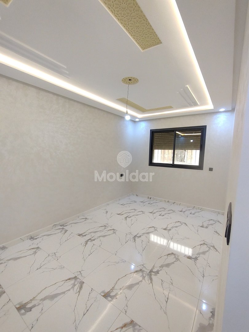 Elegant House in Khouribga: 8 Bedrooms and Garage - Photo 10