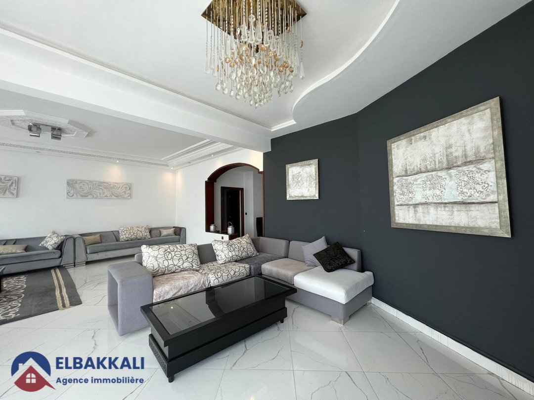 شقة رائعة 4 غرف للإيجار في طنجة - إيبيريا - Photo 1