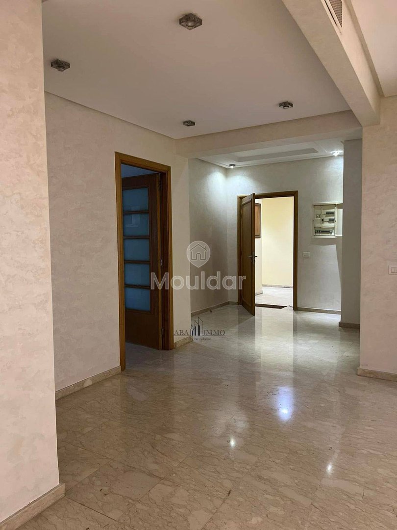 شقة رائعة للايجار في الدار البيضاء - الواحة، 4 غرف نوم - Photo 5