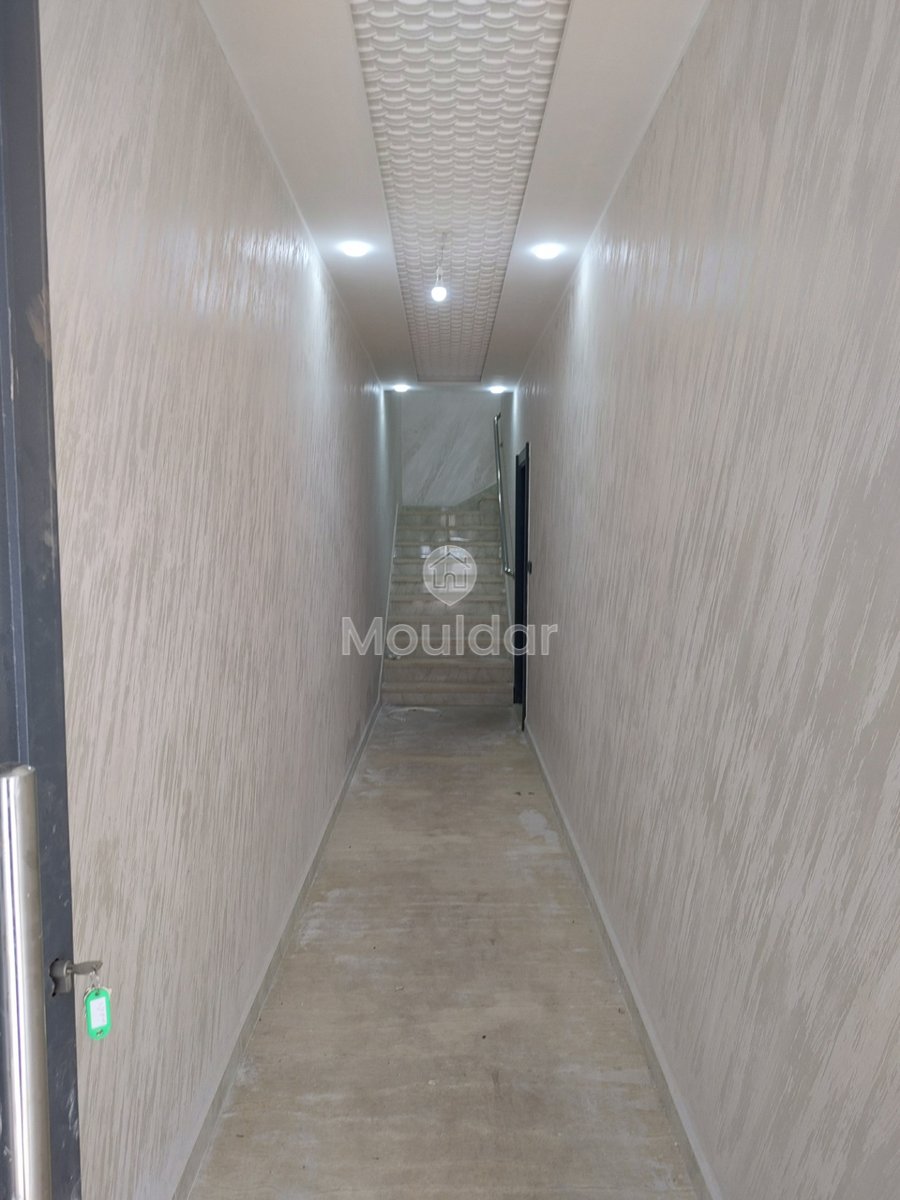 Maison Élégante à Khouribga: 8 Chambres et Garage - Photo 6