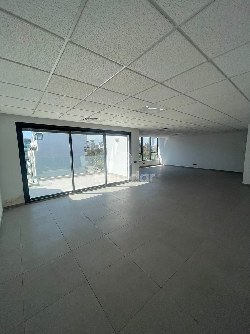 مكتب حديث للإيجار: مدينة كازابلانكا المالية، موقع مثالي - Photo 3