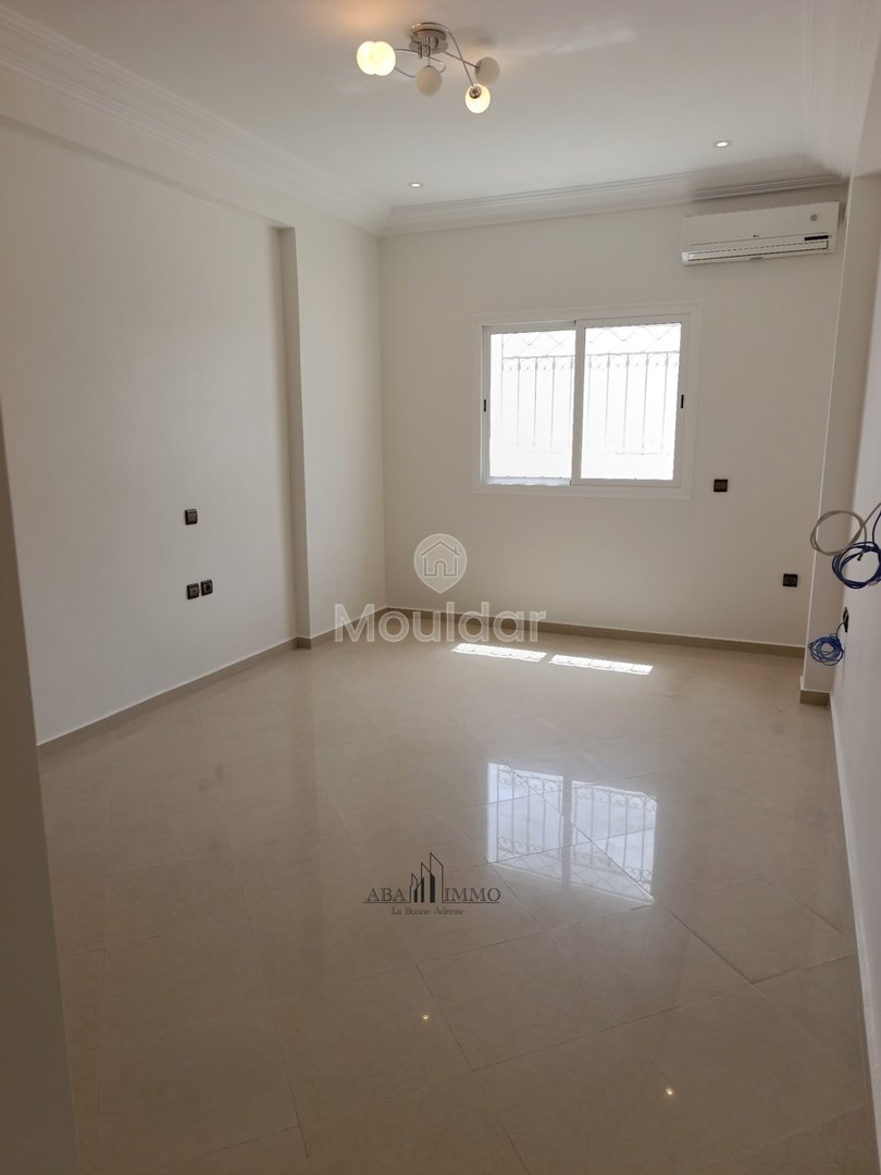 Te huur! 3-Zimmer-Wohnung in Kalifornien, Taddard - Photo 4