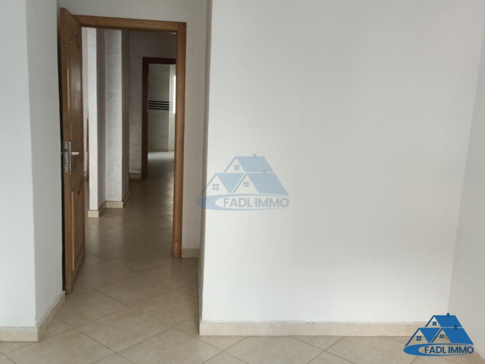 Rent apartment with outdoor view in Mimosas Kénitra - Photo 8