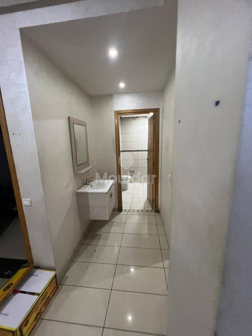 Charming 2-Bedroom Apartment for Sale in Sidi Maarouf - Photo 8