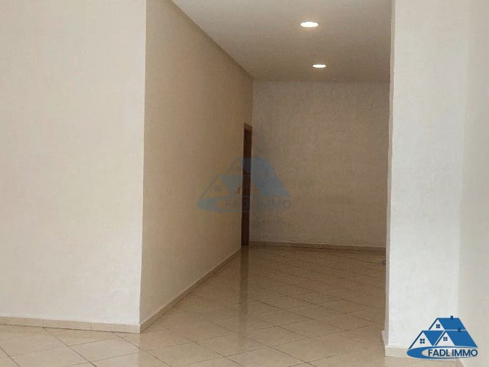 Sale of a magnificent 40 m² shop in Maamora Kenitra - Photo 11