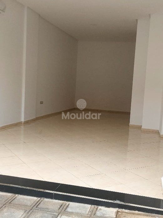 Kénitra'da Kiralık Ticari Mülk - 44 m² Kiraya Vermeye Hazır - Photo 2