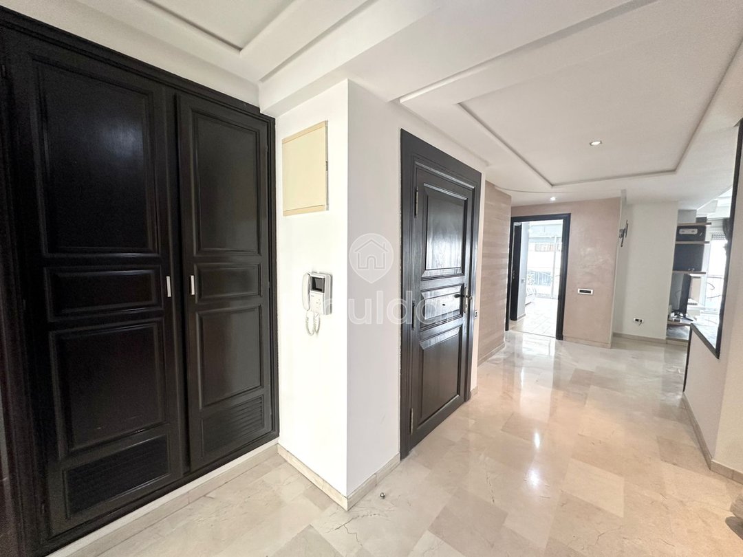 Beautiful 3 Bedroom Apartment for Sale in Casablanca - Racine - Photo 10