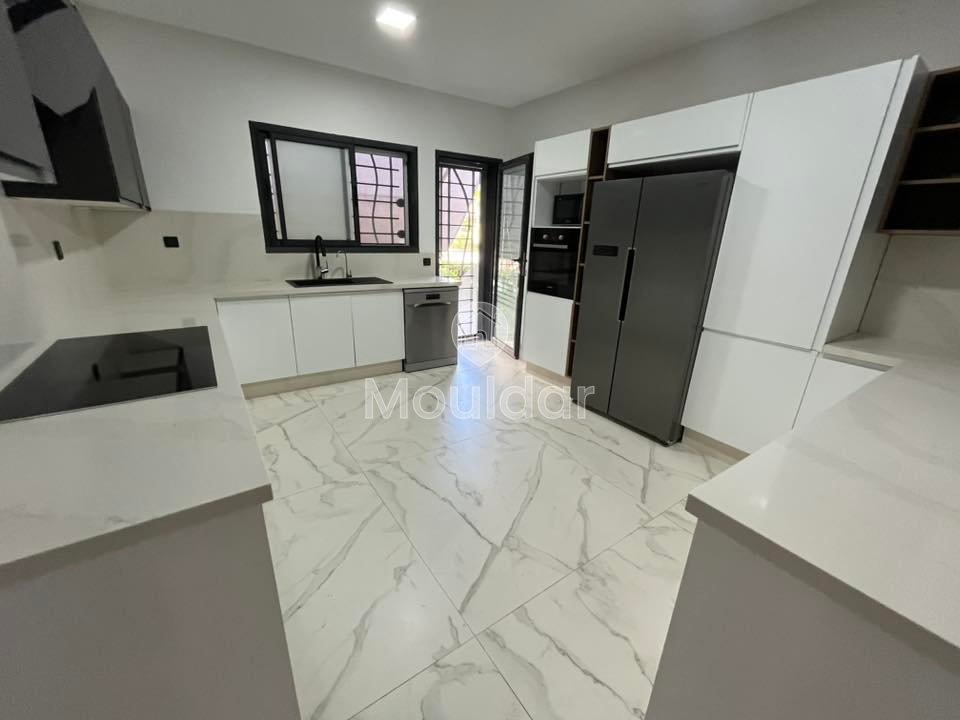 فيلا واسعة للإيجار في دار بوعزة - 4 غرف نوم - Photo 18