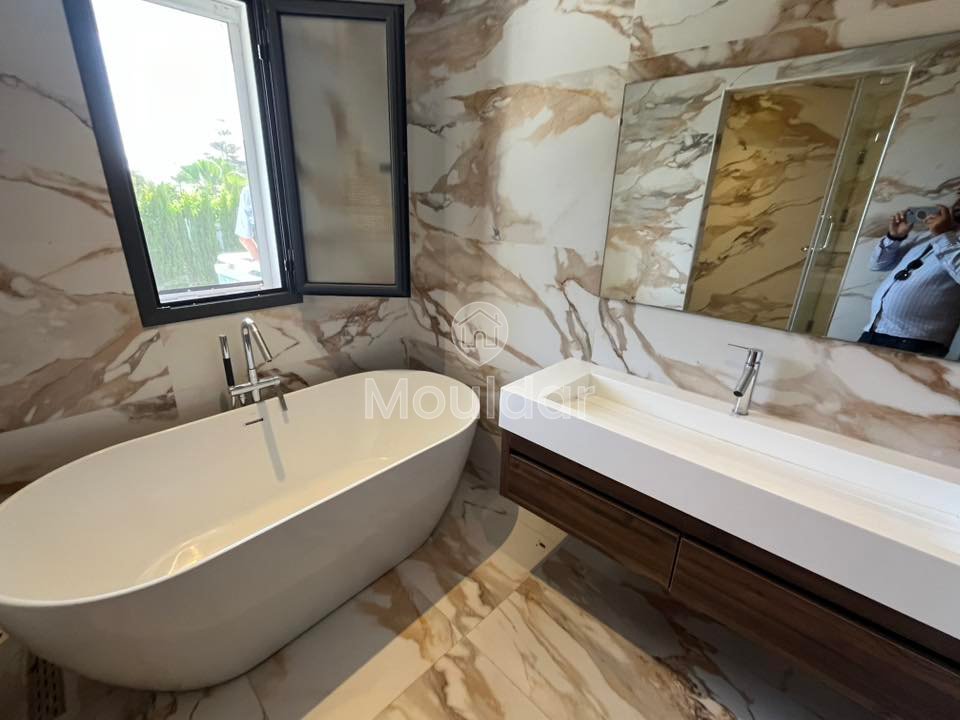 فيلا واسعة للإيجار في دار بوعزة - 4 غرف نوم - Photo 20