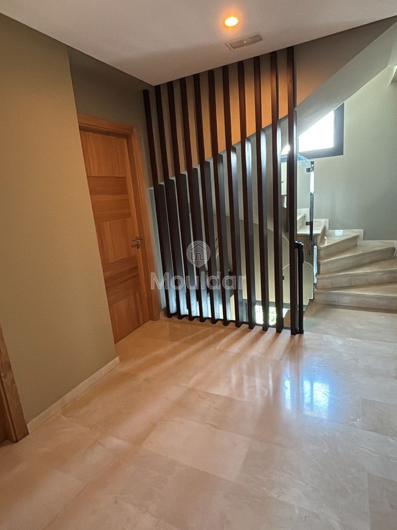 فيلا فاخرة للإيجار في الدار البيضاء - واحة، 4 غرف نوم - Photo 9