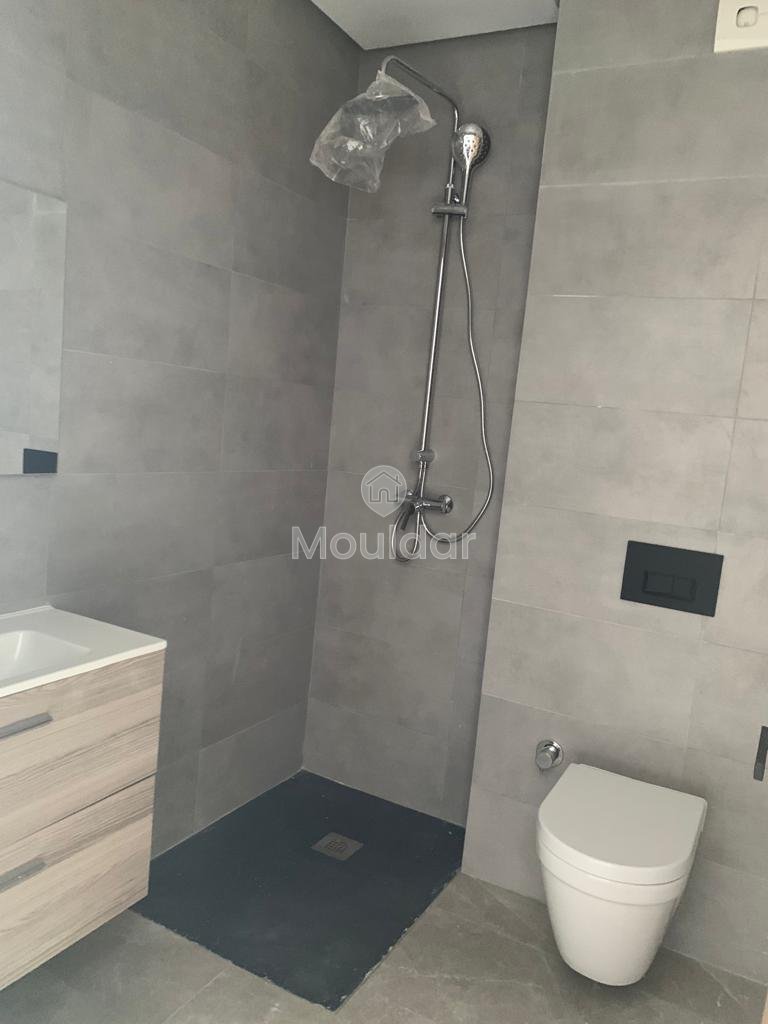 Ruim appartement te huur in Dar Bouazza – 133m², 3 kamers - Photo 13