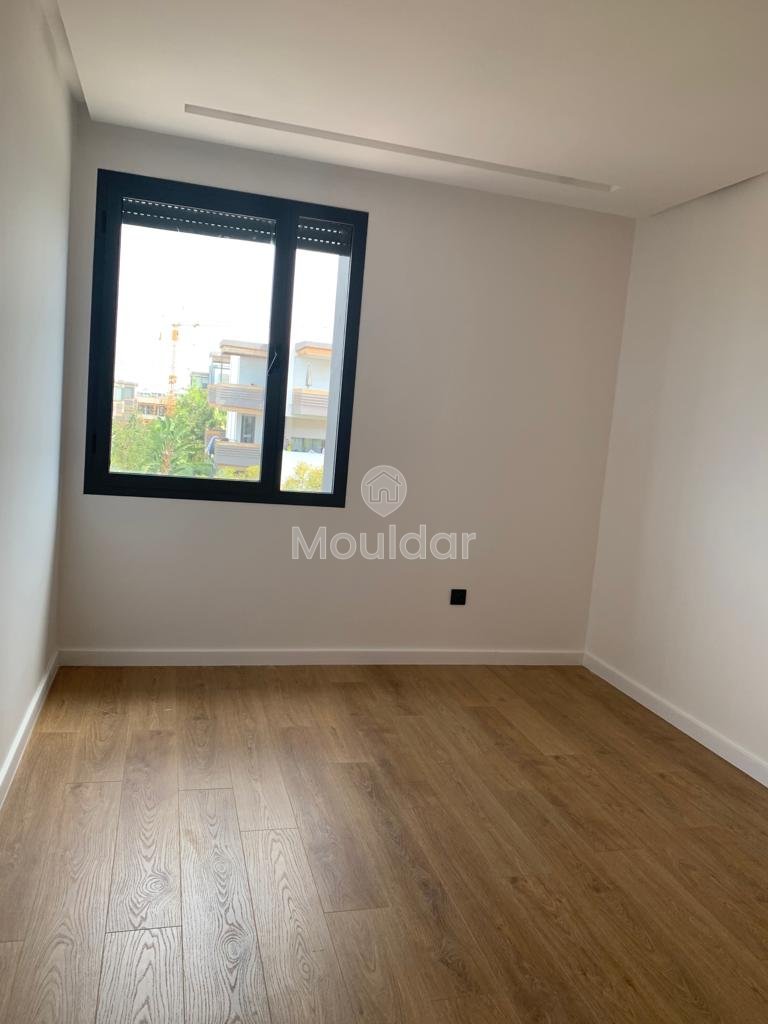Ruim appartement te huur in Dar Bouazza – 133m², 3 kamers - Photo 3