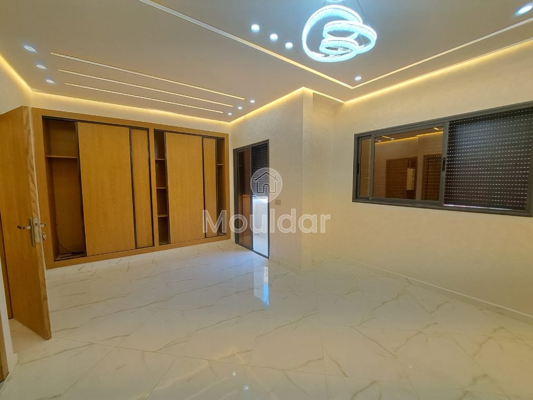 Stunning Apartment in Mehdia: 4 Bedrooms, 240m² to Seize - Photo 15