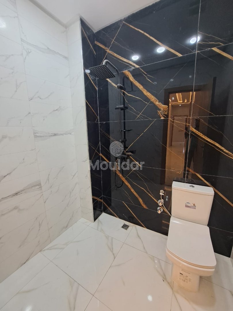 Stunning Apartment in Mehdia: 4 Bedrooms, 240m² to Seize - Photo 31