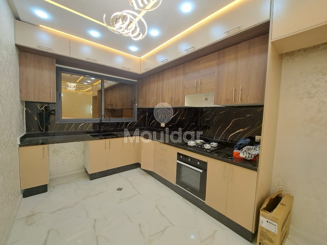 Stunning Apartment in Mehdia: 4 Bedrooms, 240m² to Seize - Photo 28