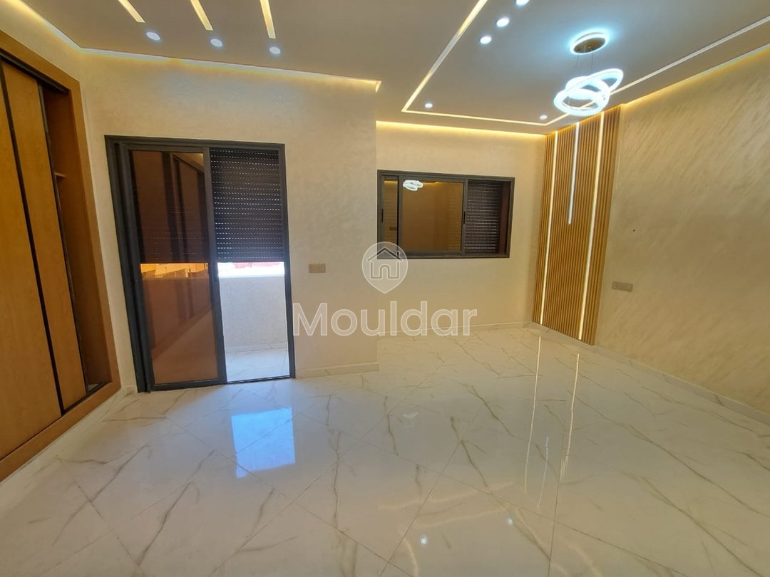 Stunning Apartment in Mehdia: 4 Bedrooms, 240m² to Seize - Photo 19