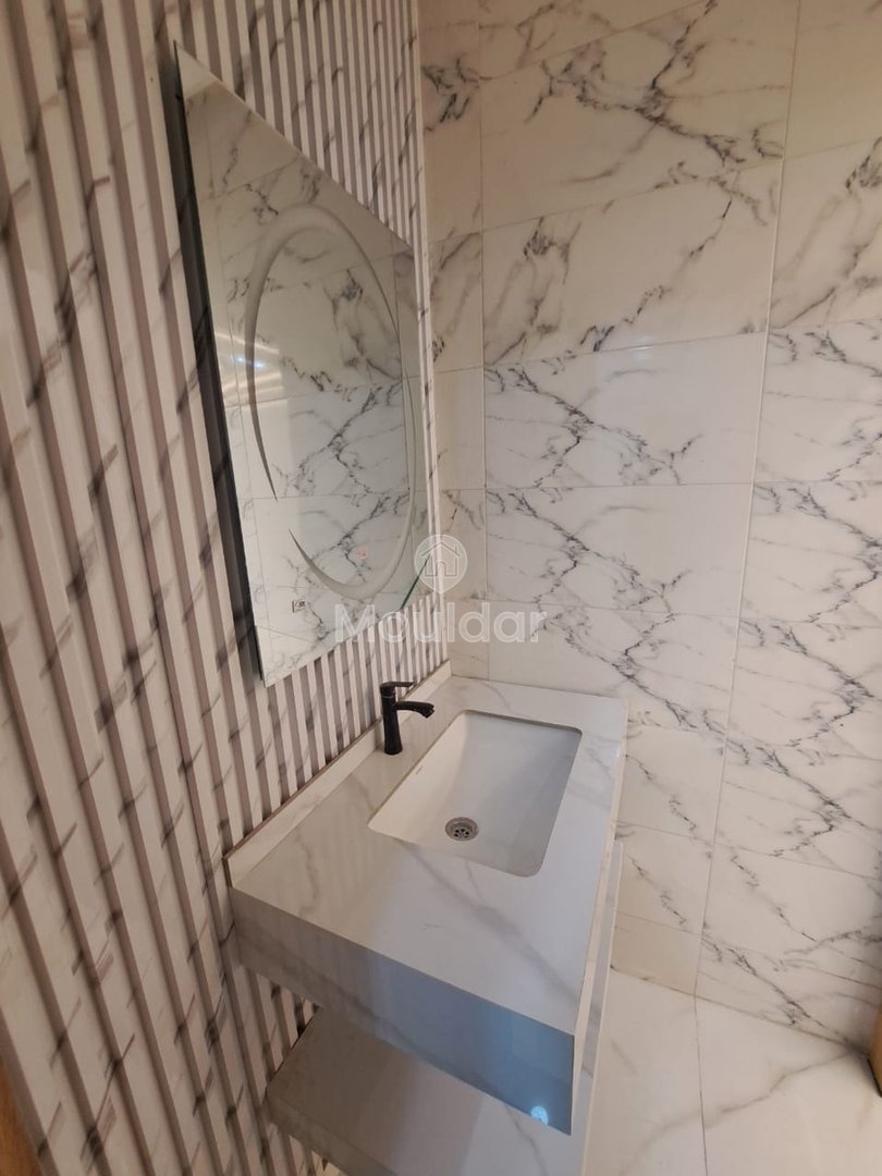 Stunning Apartment in Mehdia: 4 Bedrooms, 240m² to Seize - Photo 34