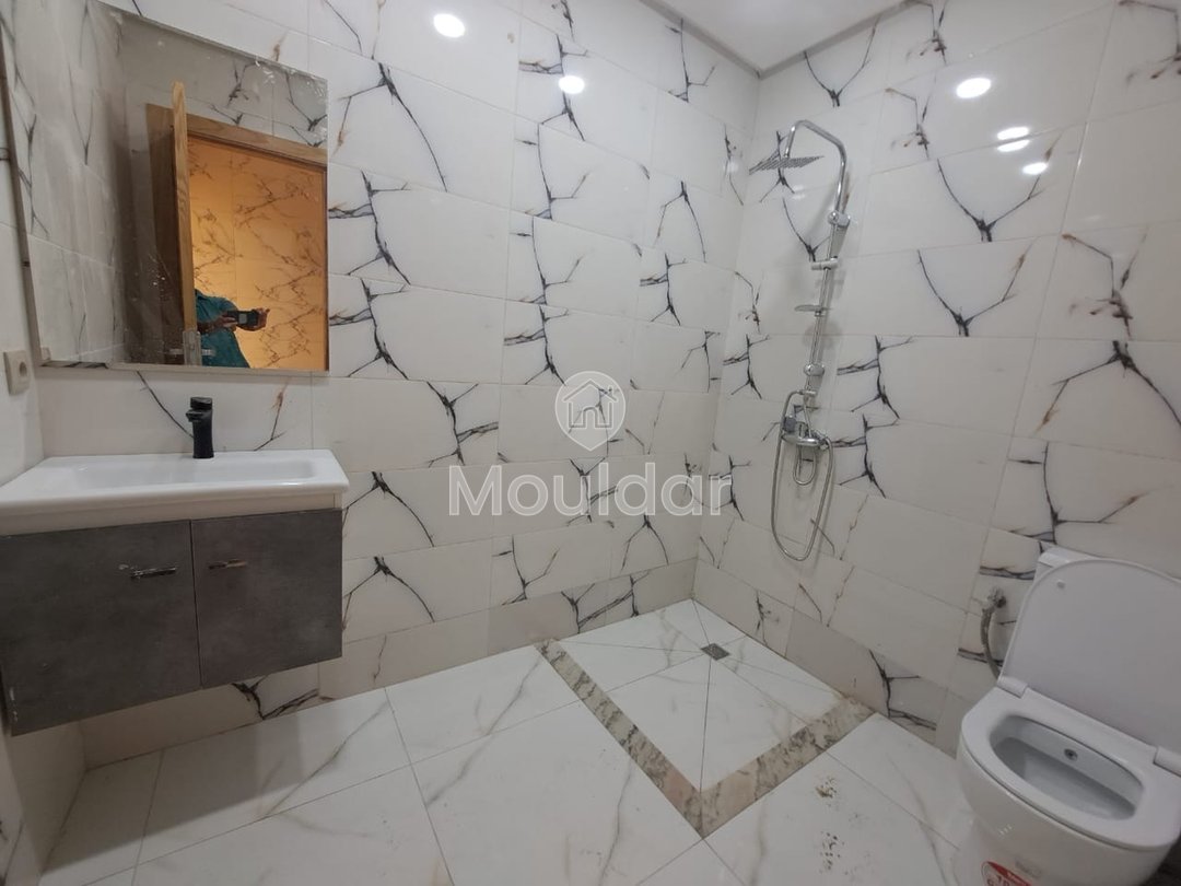 Stunning Apartment in Mehdia: 4 Bedrooms, 240m² to Seize - Photo 35