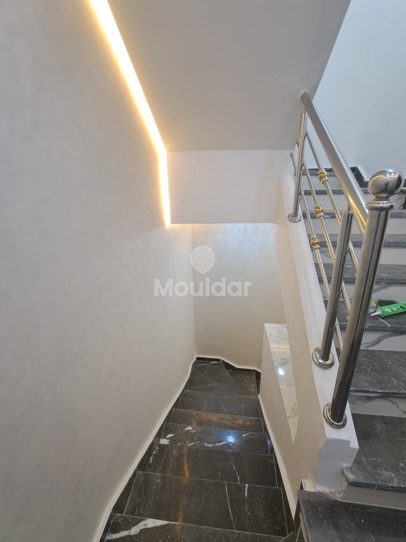 Stunning Apartment in Mehdia: 4 Bedrooms, 240m² to Seize - Photo 8