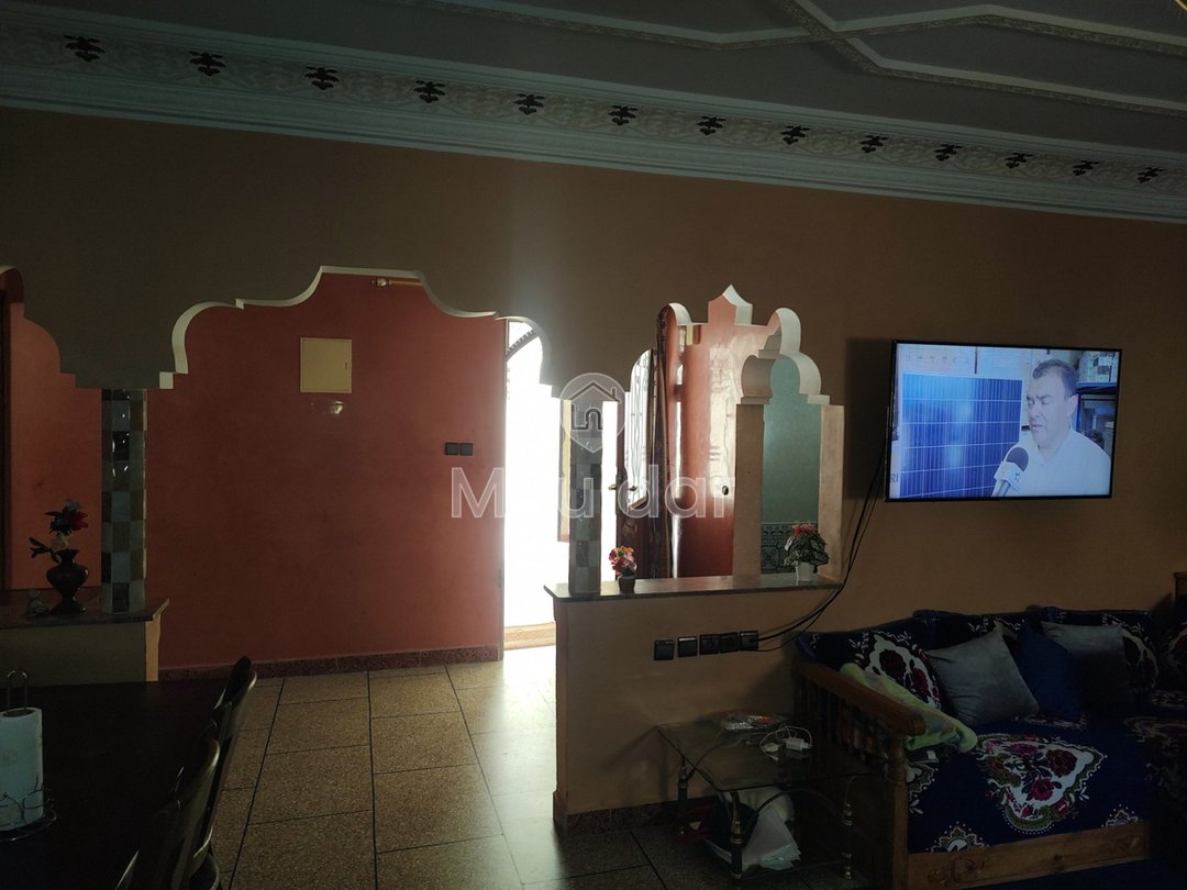 Spacious House in Khouribga: 8 Bedrooms, Comfort and Style - Photo 8