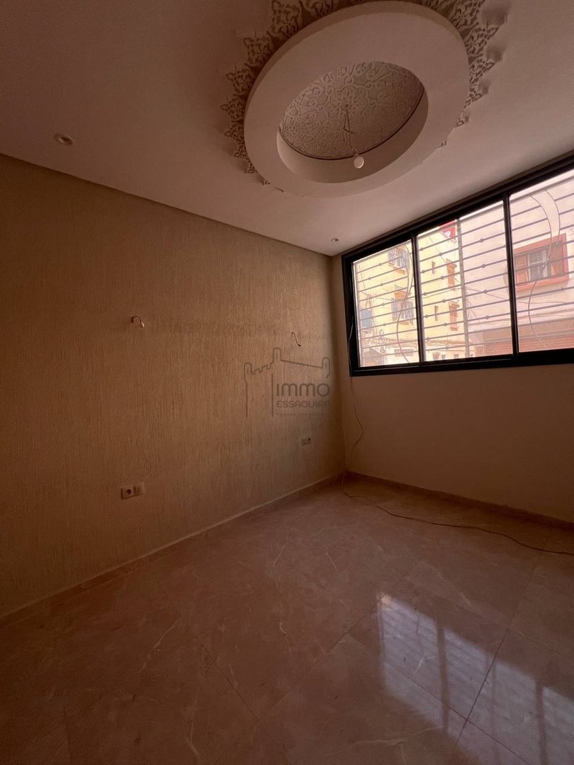 شقة في الطابق الأرضي 2 غرف نوم للبيع في قلب الصويرة - Photo 8