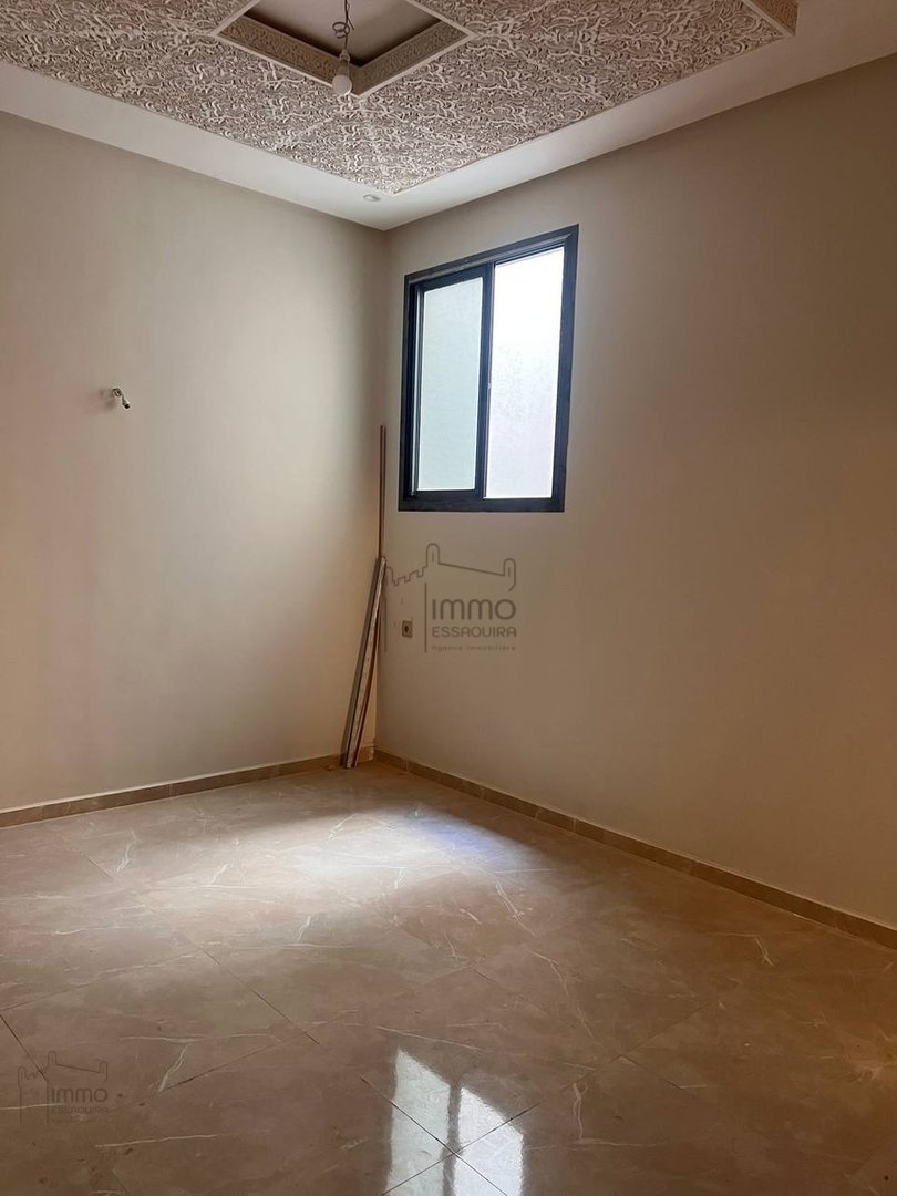 شقة في الطابق الأرضي 2 غرف نوم للبيع في قلب الصويرة - Photo 10