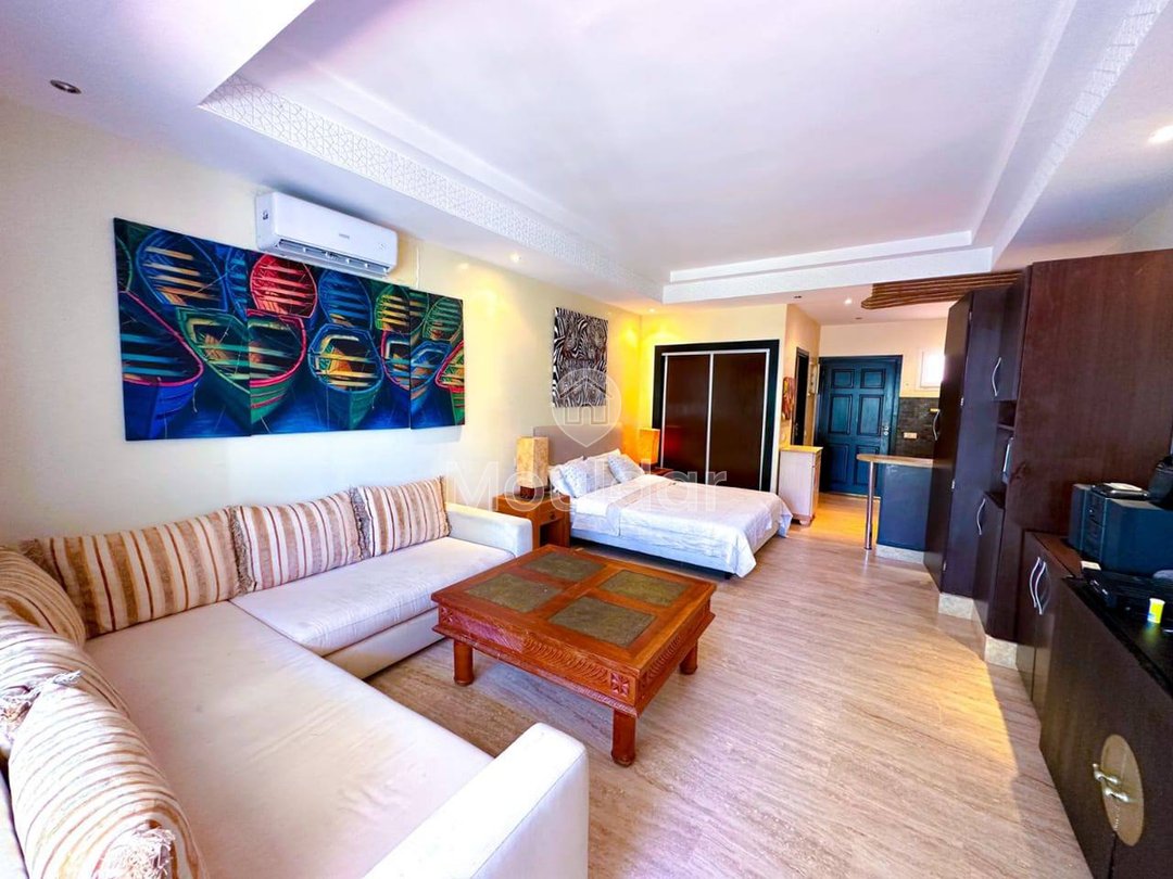 Escape to Marina Smir: Comfortable and Chic Holiday Apartment - Photo 1