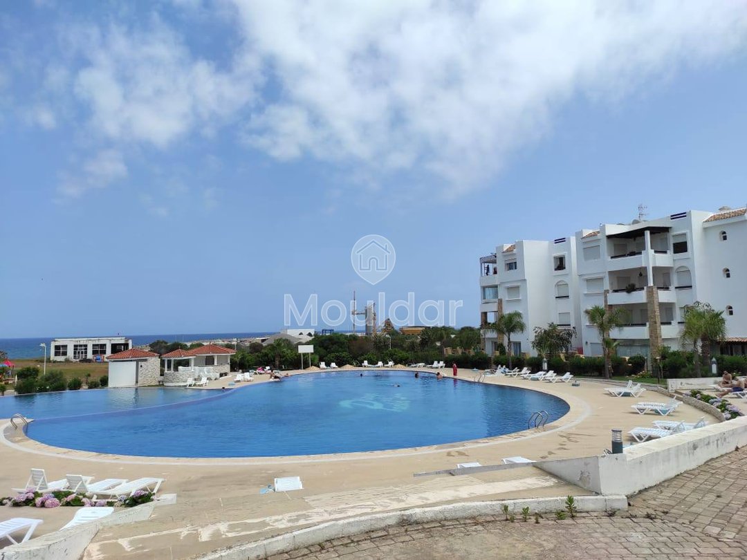 Escape to Marina Smir: Comfortable and Chic Holiday Apartment - Photo 8