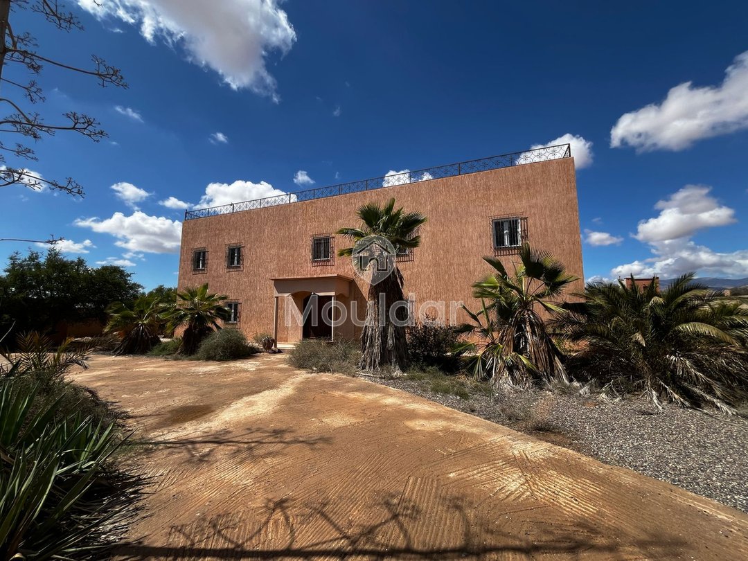 Villa Spacieuse à Taroudant : 8 Chambres sur 9833 m² - Photo 2