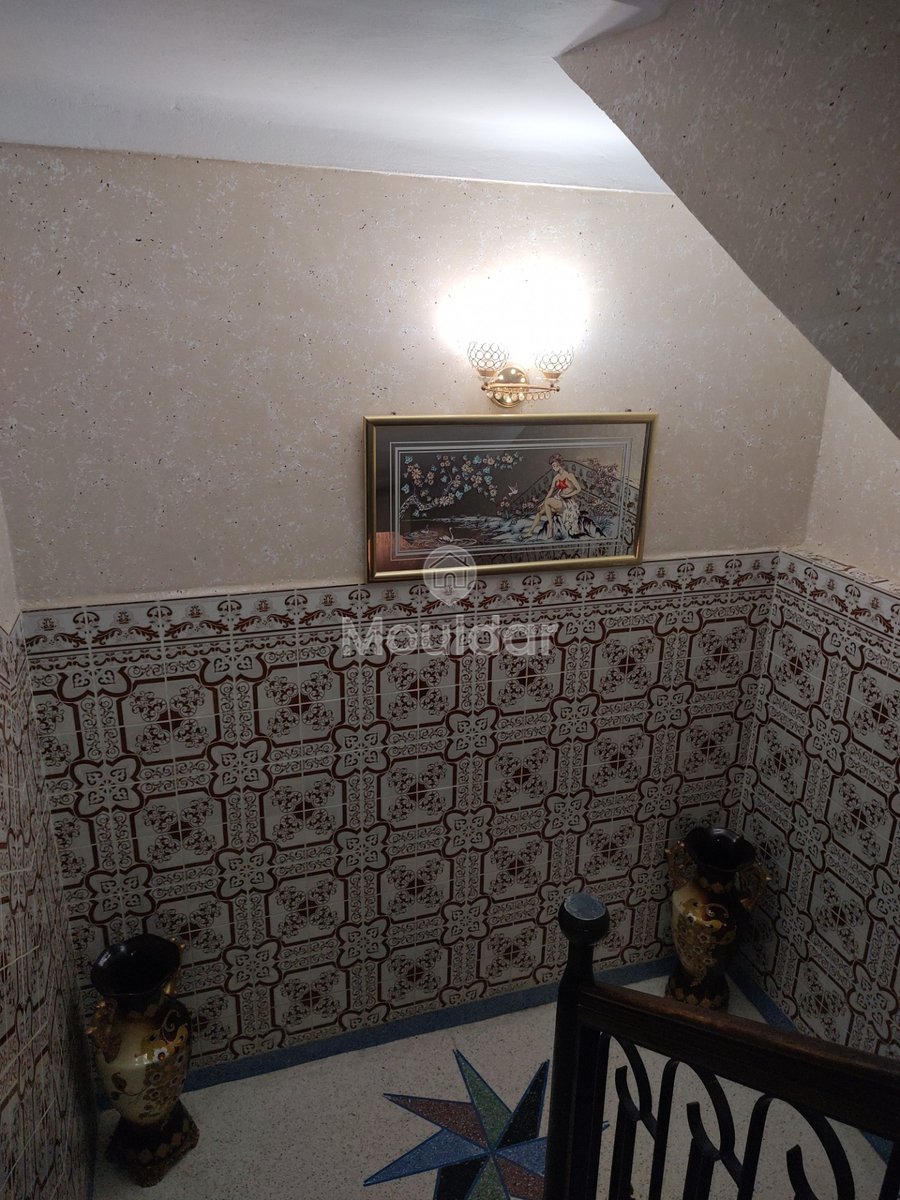 Maison spacieuse à Khouribga : 8 chambres, confort et style - Photo 13