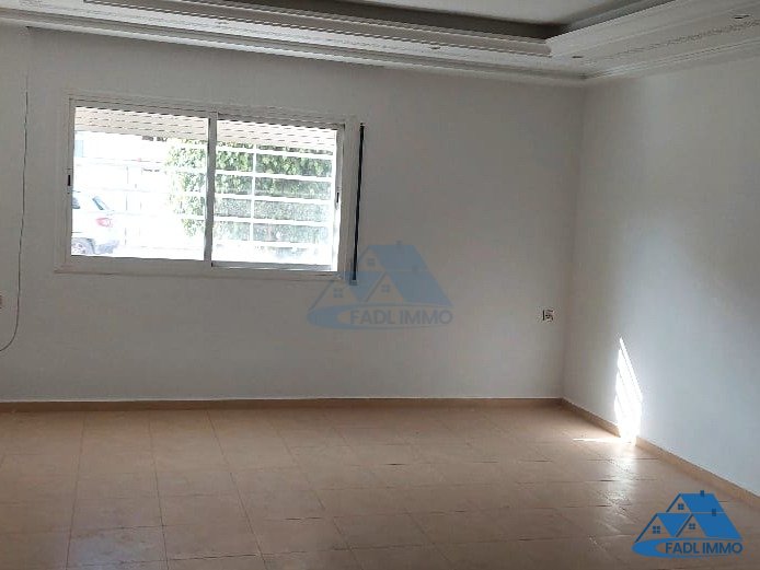 VENTA APARTAMENTO ESPACIOSO CIUDAD ALTA KENITRA - Photo 2