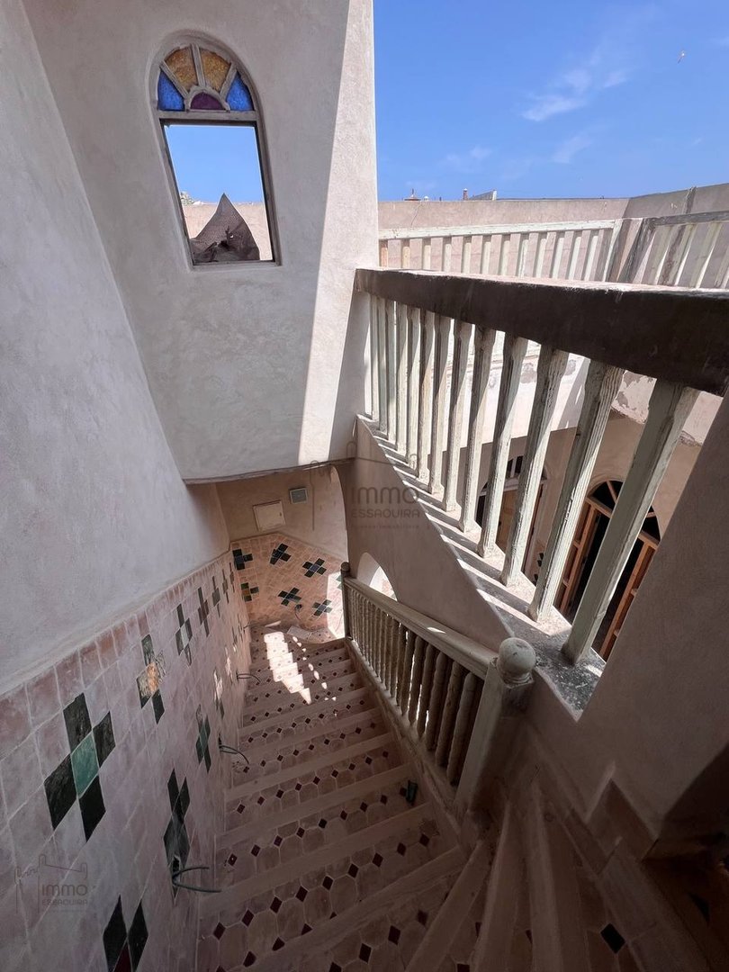 رياض استثنائي للبيع: 6 غرف في قلب الصويرة! - Photo 11