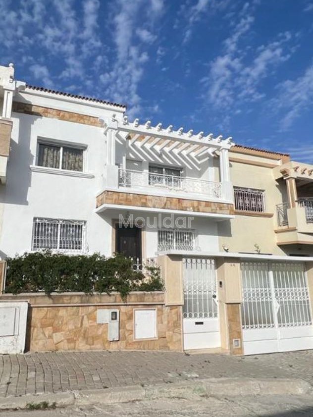Tanger'de Satılık Geniş Villa - Aile için İdeal - Photo 1