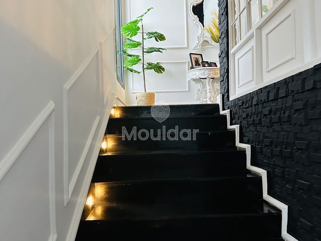 El Menzeh'de İstisnai Villa: Satılık 5 Yatak Odası - Photo 4