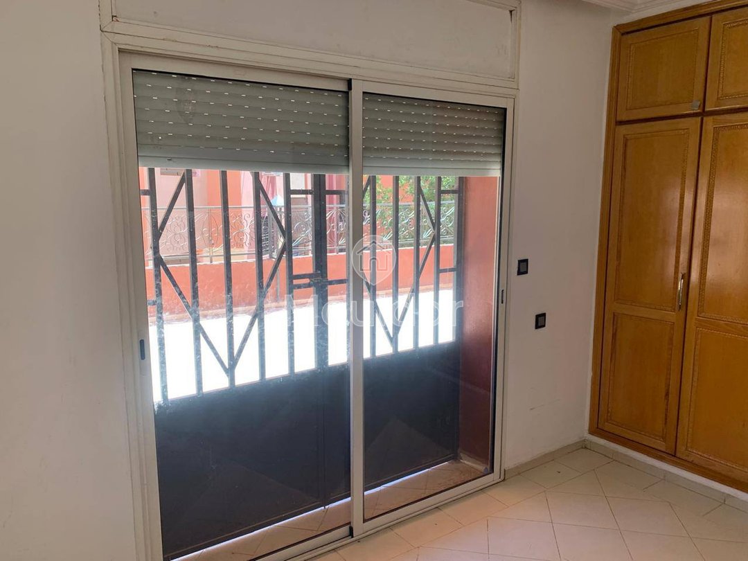 De vânzare: Apartament elegant cu 2 camere în Marrakech Mabrouka - Photo 11