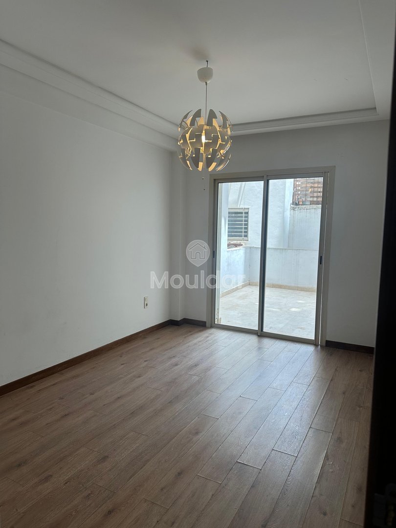 Abdou Chakir
 Kiralık Daire – Boulevard d’Anfa - Photo 3