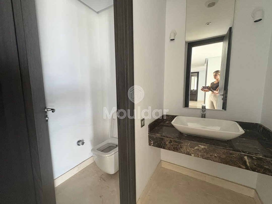 Encantador Apartamento de 3 Habitaciones en Alquiler en Aïn Diab, Casablanca - Photo 8