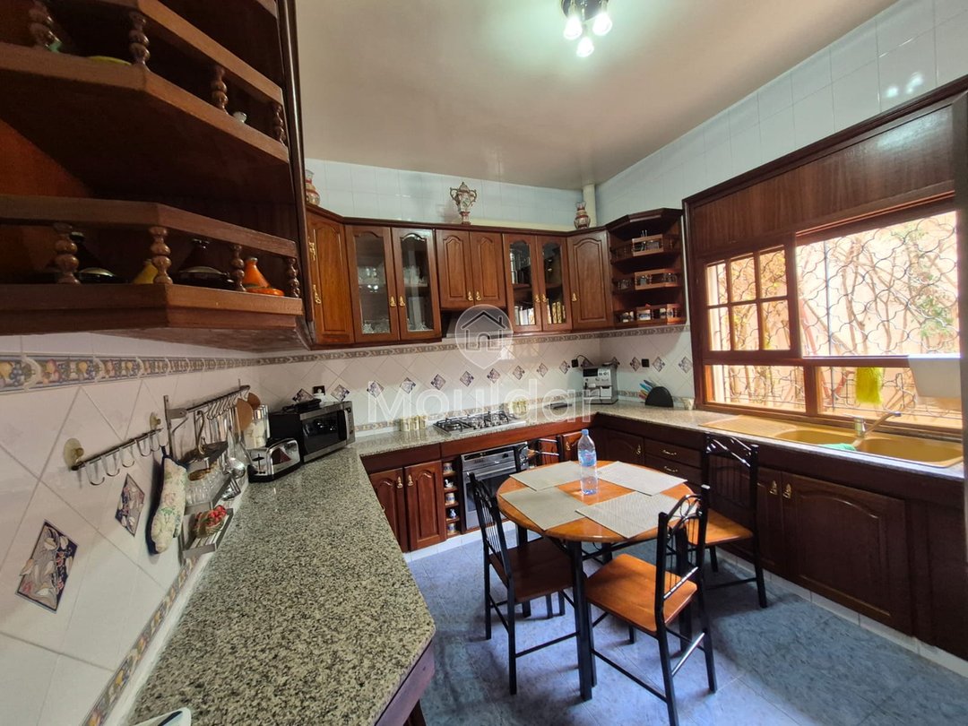 بيت ساحر في إنزگان: 230 م² من الراحة - Photo 13