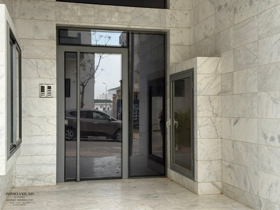 Lujoso Apartamento de alto standing con Terraza Privada | 4ᵒ piso con Ascensor - Photo 10