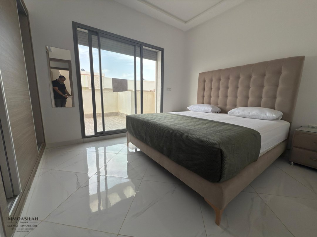 Lujoso Apartamento de alto standing con Terraza Privada | 4ᵒ piso con Ascensor - Photo 3