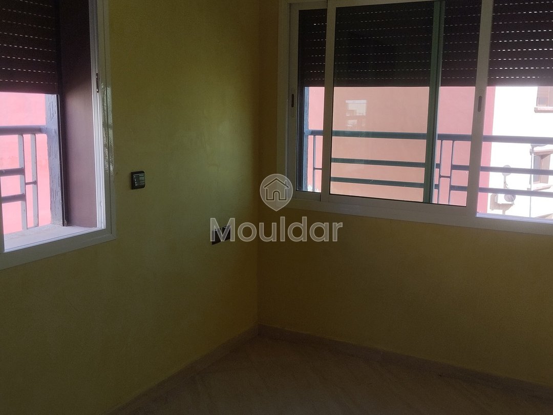 شقة للإيجار: غرفتان في المحمدية، حي السلام - Photo 1