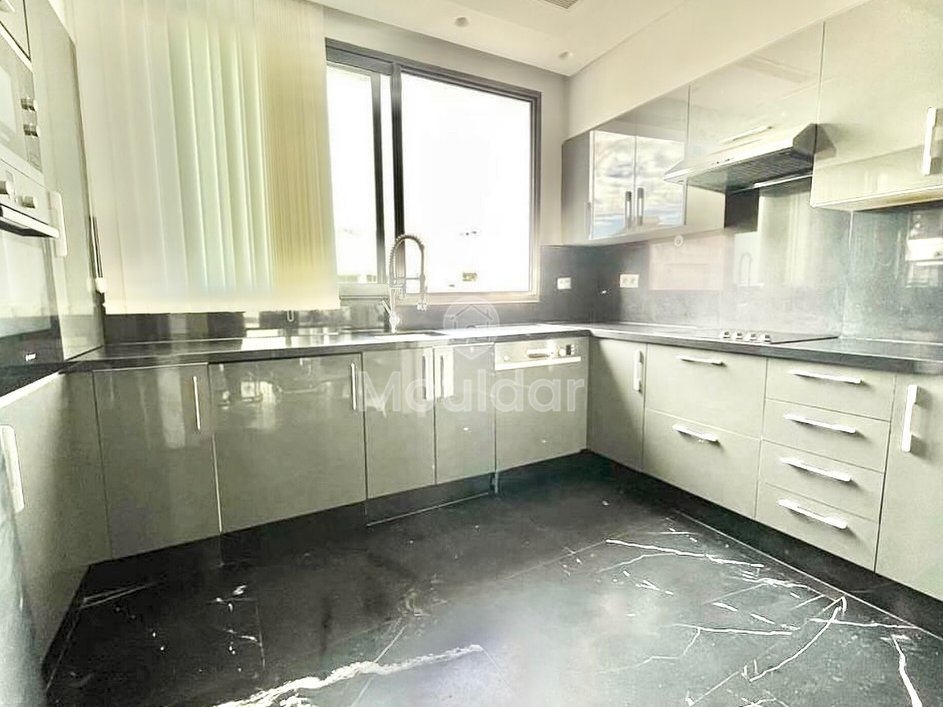 شقة دوبلكس واسعة للإيجار في الدار البيضاء - RACINE، 210م² - Photo 8