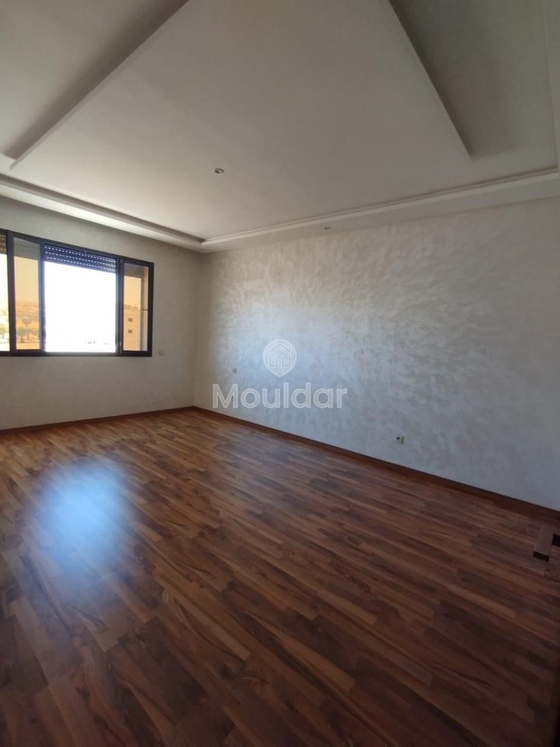 Mieszkanie do wynajęcia w Agadirze: 3 sypialnie na drugim piętrze - Photo 1